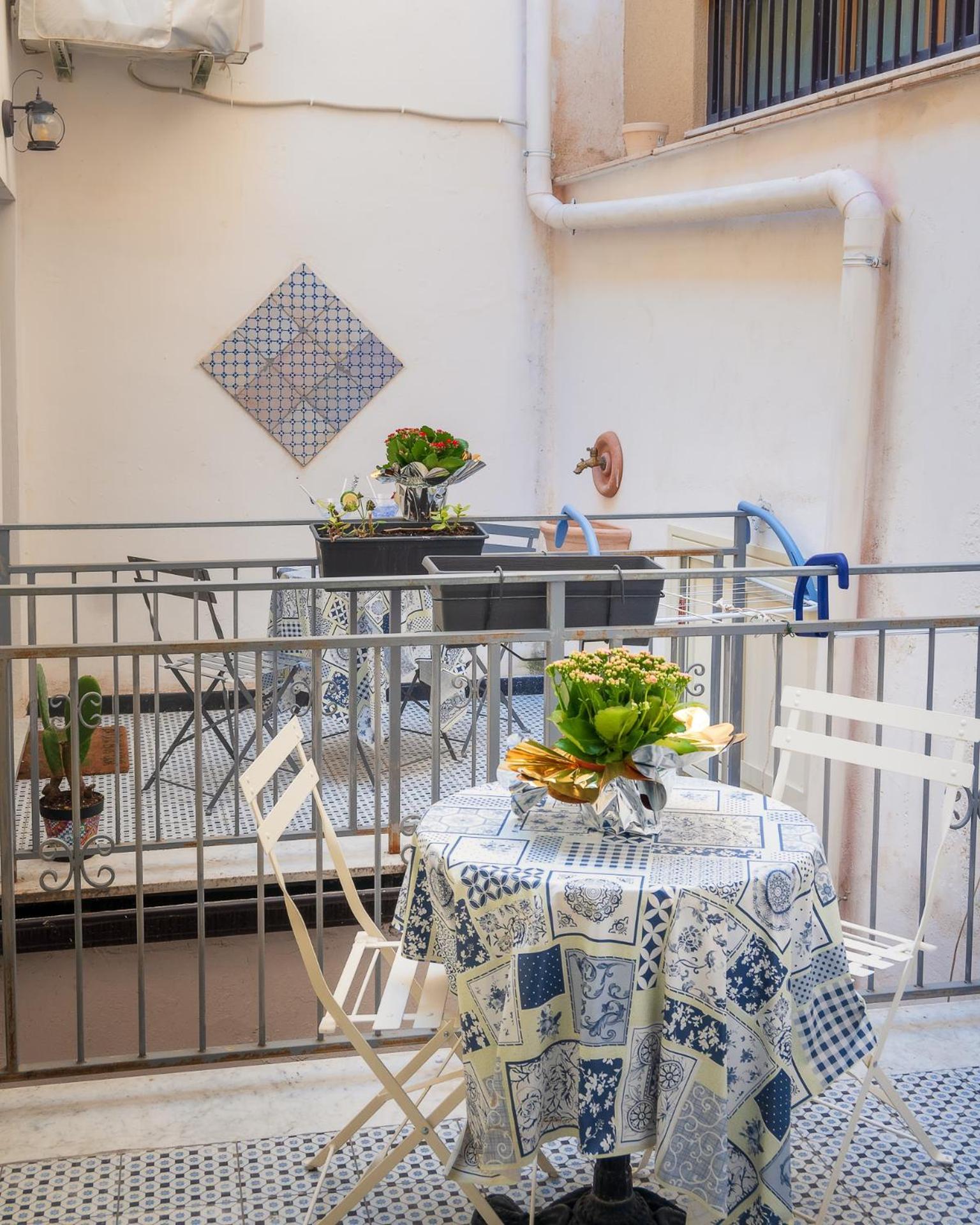 Mille91 Apartment Palermo Buitenkant foto